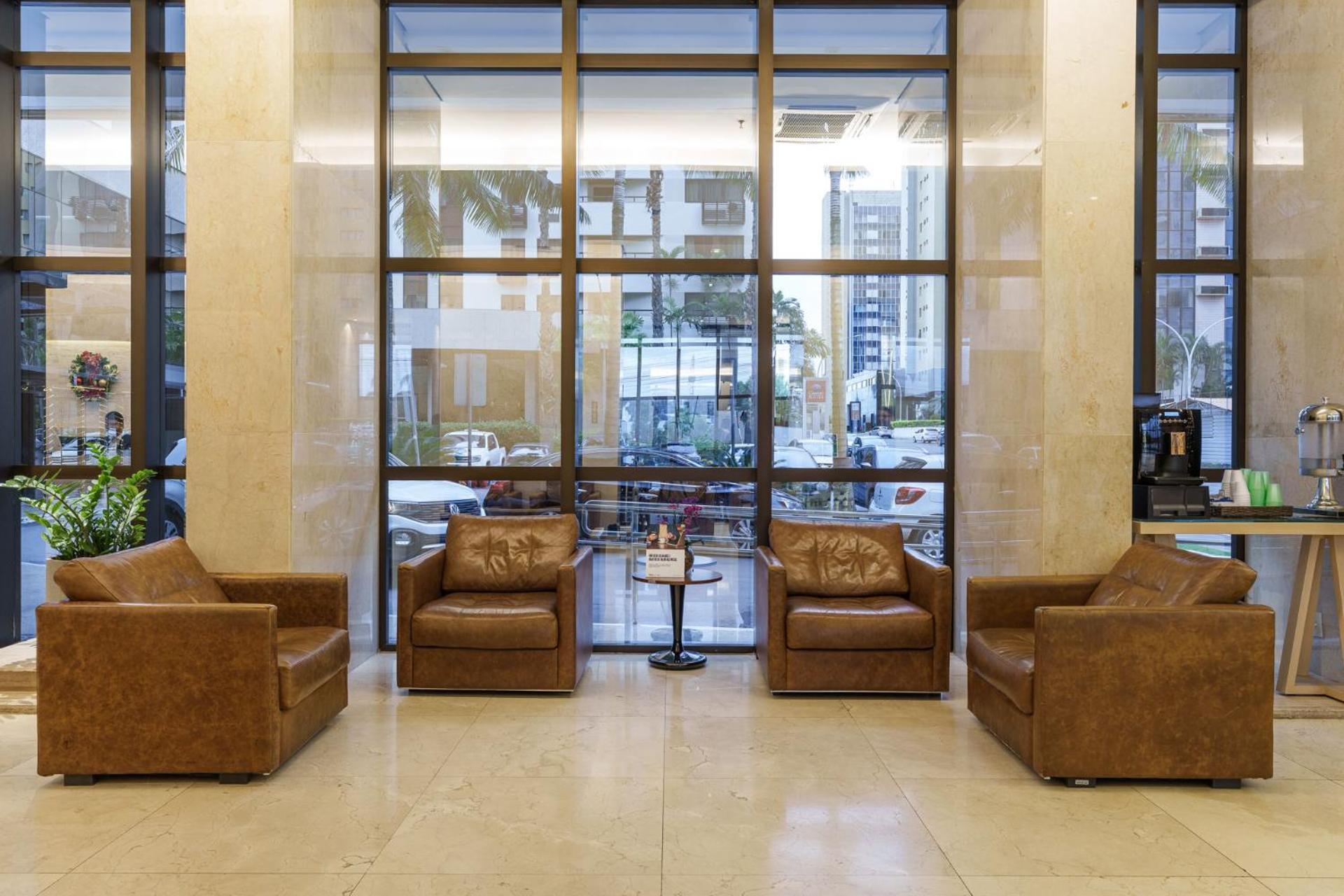 Cullinan Hplus Premium 5*